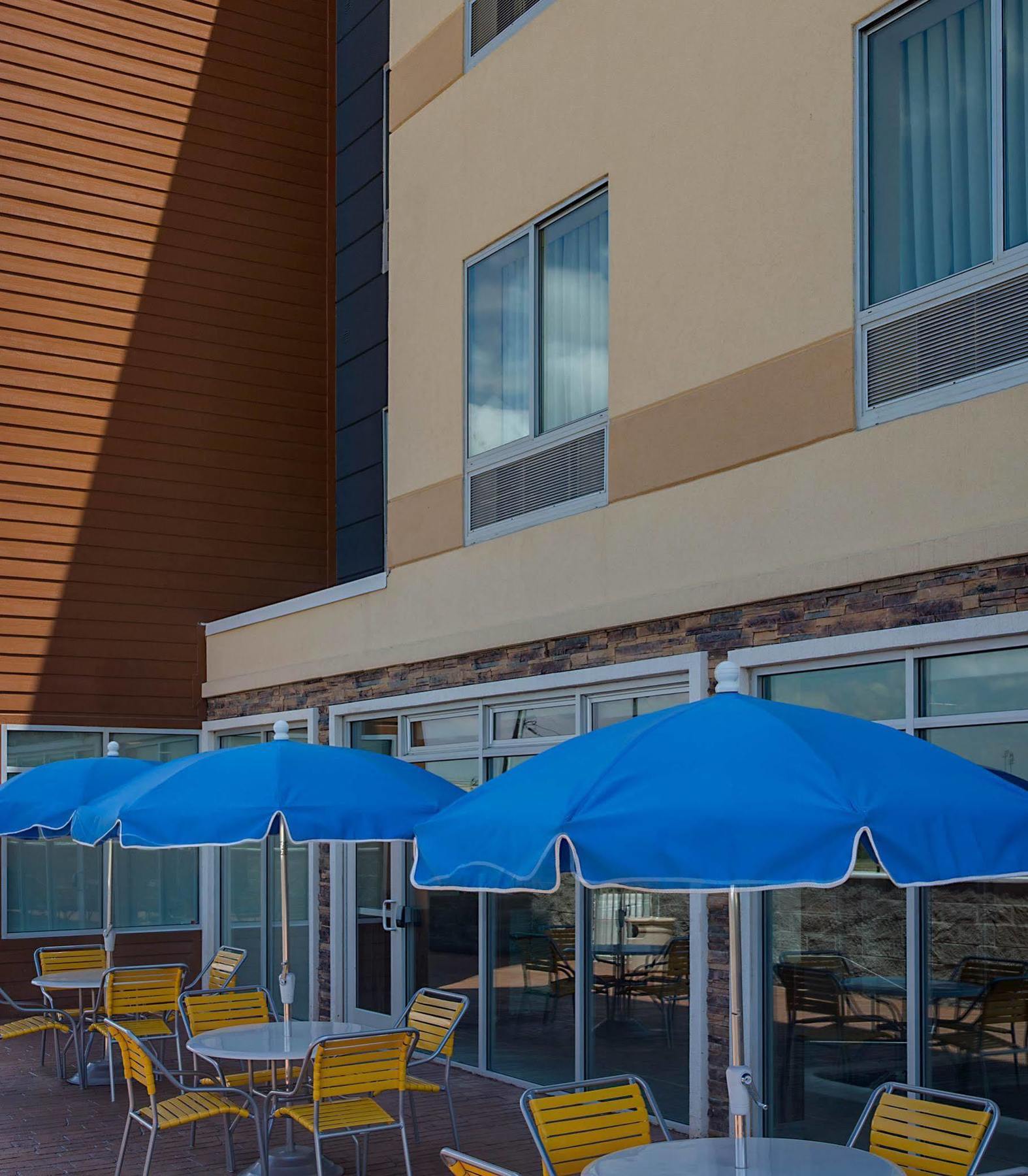 Fairfield Inn & Suites By Marriott Dallas West/I-30 Eksteriør billede
